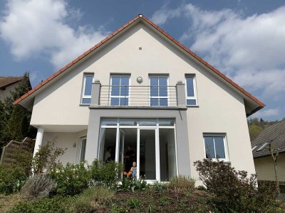 RARITÄT - Einfamilienhaus mit schönem Garten in Regensburg-Winzer
