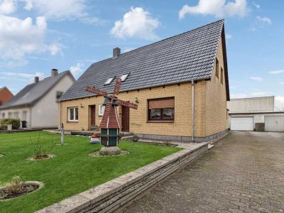 Gemütliche Doppelhaushälfte in verkehrsgünstiger, zentraler Lage Flensburgs: Verkauf mit Rückmiete
