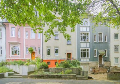 -Kapitalanlage- Vollvermietetes Mehrfamilienhaus, ca. 163 m² mit 3 Wohneinheiten in Mülheim - Broich
