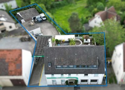 Großzügiges Wohn- und Geschäftshaus im Herzen von Markgröningen: Ideal zum Wohnen und Arbeiten