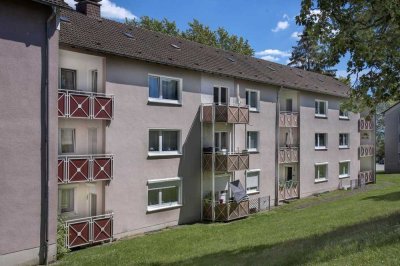 Nur noch Boden verlegen: schicke 3-Zimmer-Wohnung mit Balkon im Erdgeschoss am Buckesfeld!