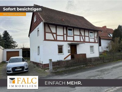 ***Bösinghausen - Projekt für Visionäre: Wohnhaus mit Nebengebäuden auf großem Grundstück***