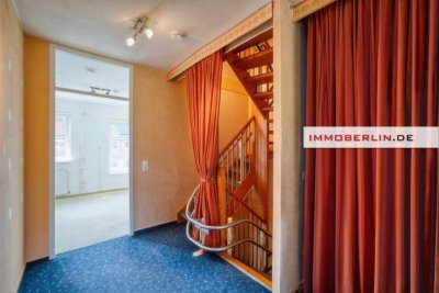 IMMOBERLIN.DE - Charmantes Reihenhaus mit Sonnengarten & Potential in familiär ländlicher Lage