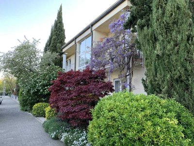 MA-Lindenhof in bester Villenlage: Ideale Stadtwohnung am Waldpark