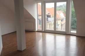 Sanierte 3-Zimmer-DG-Wohnung mit Balkon in Erfurt