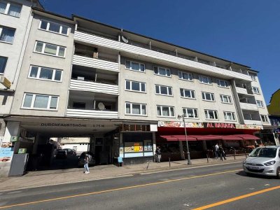 Zentral Wohnen mit Balkon!