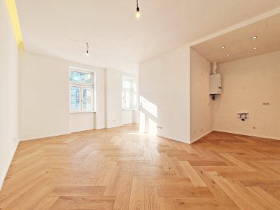 ++NEU++ Exklusive 3-Zimmer Altbauwohnung mit genehmigtem Balkon und High-End Ausstattung in TOP-Location!