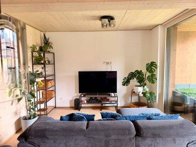 **möbliert** 3-Zimmer Erdgeschosswohnung mit Terrasse und Garten