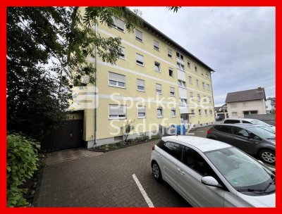 Renovierte 3-Zimmer Wohnung mit Balkon