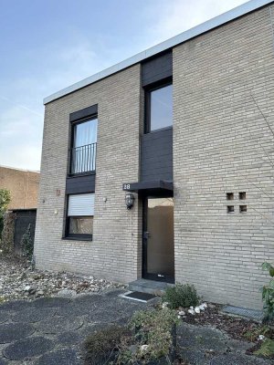 Modernisiertes Reiheneckhaus mit großem Garten und neuer Einbauküche in Köln-Widdersdorf!
