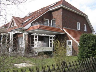Comfort über zwei Etagen - 3 Zimmer, Balkon, Einbauküche