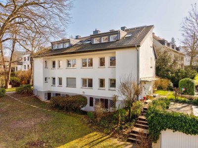 In einem 4-Familien-Haus nahe KURPARK - Haus im Haus mit separatem Eingang ... Terrasse, Garten!