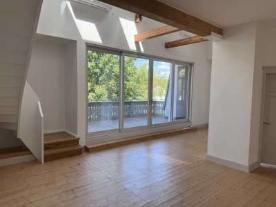 Einzigartiges Penthouse in denkmalgeschütztem Altbau