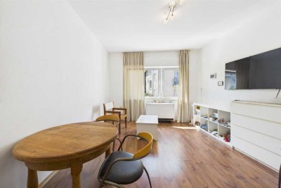 Attraktive Kapitalanlage: Vermietete 2-Zimmer-Wohnung mit EBK in Stuttgart-Stammheim