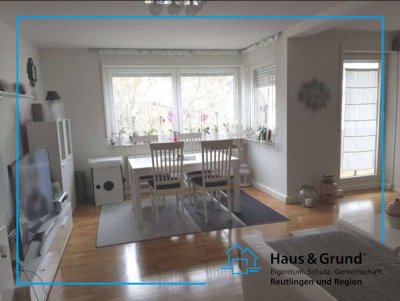 Komfortable 2,5-Zi.-Wohnung mit überdachtem Balkon und guter Raumaufteilung