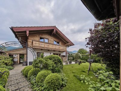 Romantisches ALPEN CHALET im Landhausstil in sonniger und ruhiger Best-Lage von Lenggries!