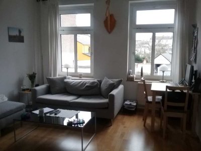 Schöne helle, ruhige zwei Zimmer Wohnung in Bonn Poppelsdorf, an Single.