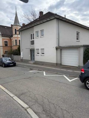 4 Zimmerwohnung mit Balkon im Zentrum von Straubing