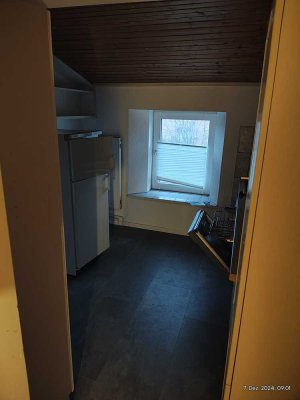 1165 € - 128 m² - 4.5 Zi.