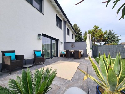 Schöne moderne und TOP-ausgestattete Doppelhaushälfte!