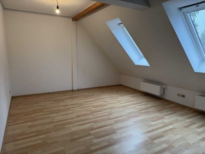 Gemütliche 3- Zimmer Maisonettewohnung!