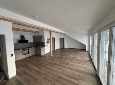 Exklusive 4-Zimmer Penthouse-Wohnung KfW-40 Erstbezug