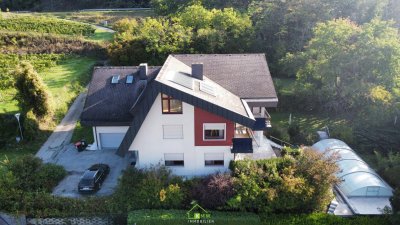 TOP AUSSICHTSLAGE - großzügige Liegenschaft mit großem Garten und Pool