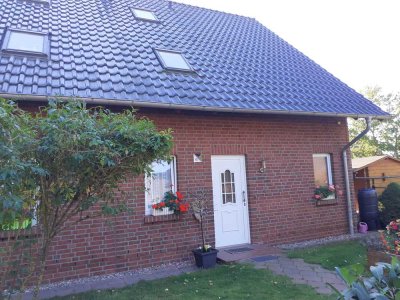 Modernisiertes Doppelhaus in Schwerin Wüstmark
