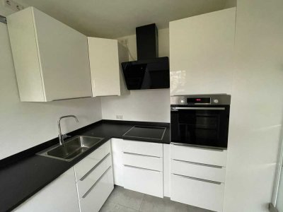 Renovierte 4-Zimmer-Wohnung mit Balkon und Einbauküche in Ebersberg