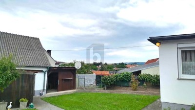 MEIN ZUHAUSE MIT GARTEN, NEBENGEBÄUDE UND FERNSICHT