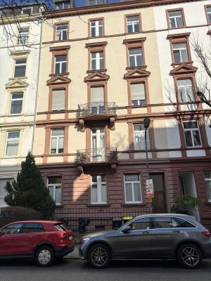 STILALTBAUETAGE MIT EBK, TL-BAD, BALKON U. AUFZUG IM OBERWEG