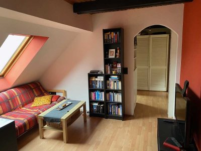 Charmante Dachgeschosswohnung in Köln-Mülheim