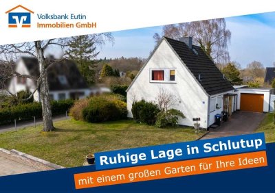 Charmantes Einfamilienhaus mit großem Garten in Lübeck Schlutup