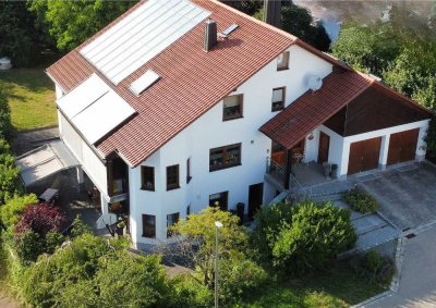 PLATZ FÜR ALLES WAS ZÄHLT - großzügiges Haus (mit ELW) auf 3 Etagen! -OHNE KÄUFERPROVISION-