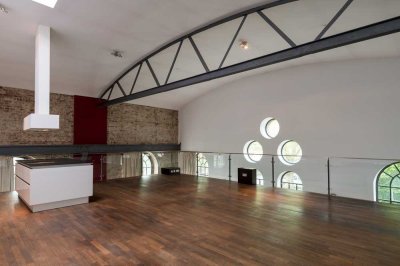 Erstmalig am freien Markt...  Traumhaftes Loft  im Industrial-Stil im historischen Zechenensemble