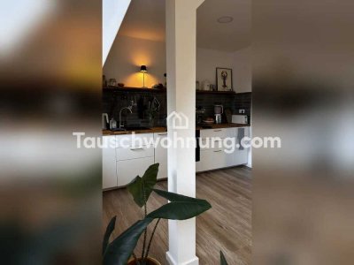 Tauschwohnung: Renovierte Wohnung mit 2 Balkonen