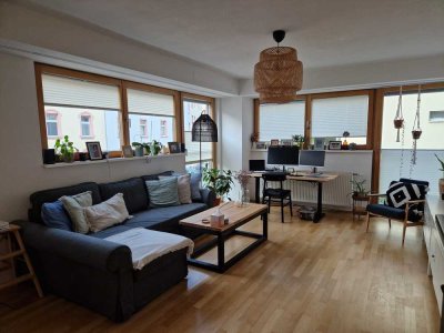 Attraktive 2-Zimmer Wohnung mit Einbauküche u. Balkon
