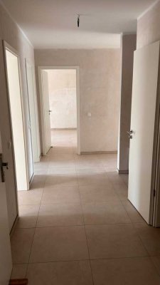 Moderne 3-Zimmer Neubau-Wohnung mit Balkon in Niederzier