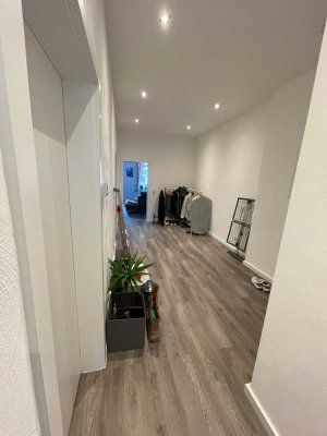 Geräumige 4-Zimmer-Wohnung inkl. Einbauküche