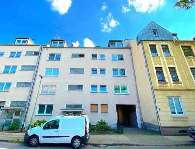 Stilvolle, gepflegte 1-Raum-DG-Wohnung in Essen