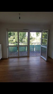 Helle 2-Zimmer-Wohnung in schöner Wohnlage