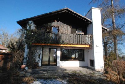 Familiendomizil mit herrlichem Garten