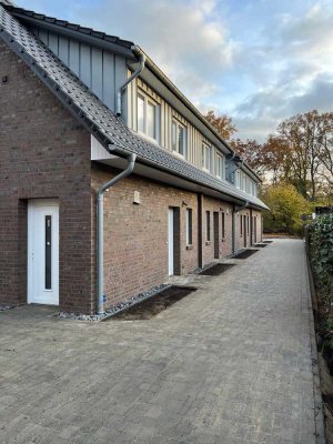Neubau Erstbezug KfW 40+ Reihenhaushälften - Lauenbrück