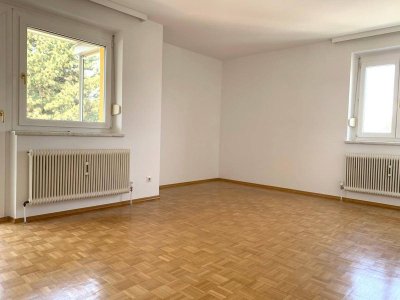 Helle ruhige 3-Zimmerwohnung mit PKW Abstellplatz, provisionsfrei € 1.482 incl. BK/Heizung/Warmwasser, Zentrum Maxglan, ideale Verkehrsanbindung