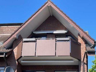 Schöne 3-Zimmer-DG-Wohnung mit Balkon in Ahaus