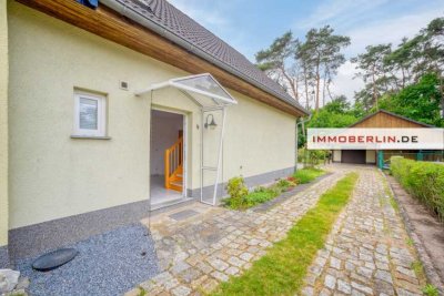 IMMOBERLIN.DE - Ansprechendes Haus mit Westgarten & Garage in harmonischer Lage