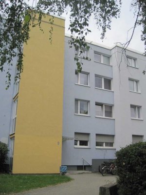 Attraktive 2-Zimmer-Wohnung mit Balkon und Einbauküche sucht Nachmieter!