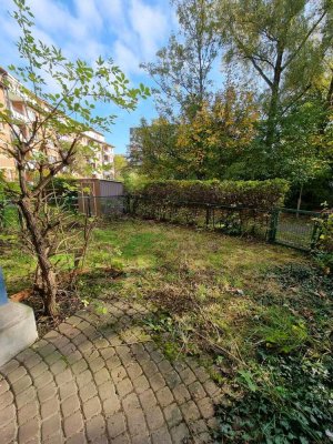Zuhause fühlen: 3-Zimmer-Wohnung im Erdgeschoss mit Garten