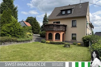 Es gibt viel zu tun und es lohnt sich! – Besonderes Einfamilienhaus in gesunder Höhenlage