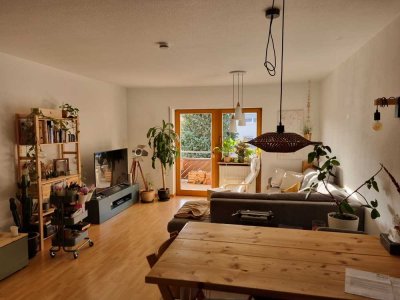 Freundliche 4-Zimmer-Wohnung mit Balkon und EBK in Eberbach